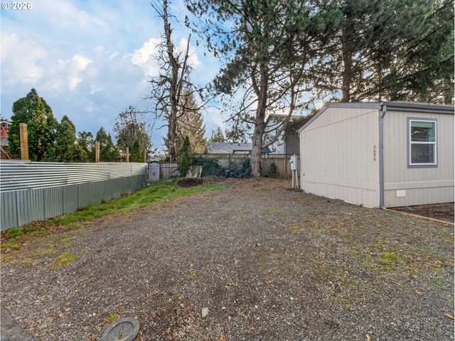 2696 Se PALMQUIST Rd, Gresham, OR 97080