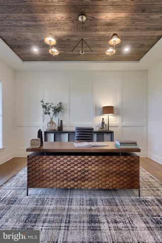 72 BOMBERGER RD, Lititz, PA 17543