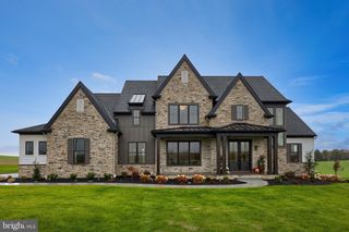 72 BOMBERGER RD, Lititz, PA 17543