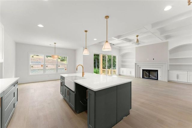 3109 Winding Lake, Gainesville, GA 30504