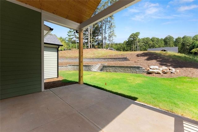 3109 Winding Lake, Gainesville, GA 30504