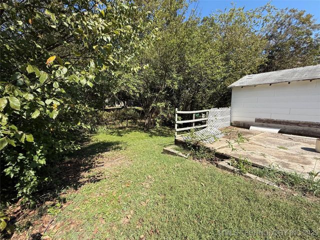 817 3rd NE, Ardmore, OK 73401