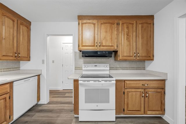 3006 Wayne Ave, Iowa City, IA 52240