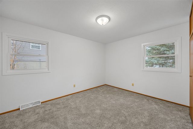 3006 Wayne Ave, Iowa City, IA 52240