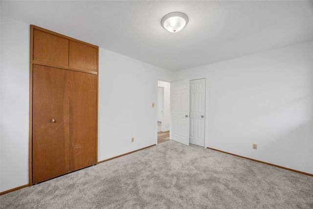 3006 Wayne Ave, Iowa City, IA 52240