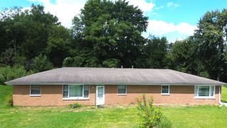 1703 Pinewood Lane, Joliet, IL 60433