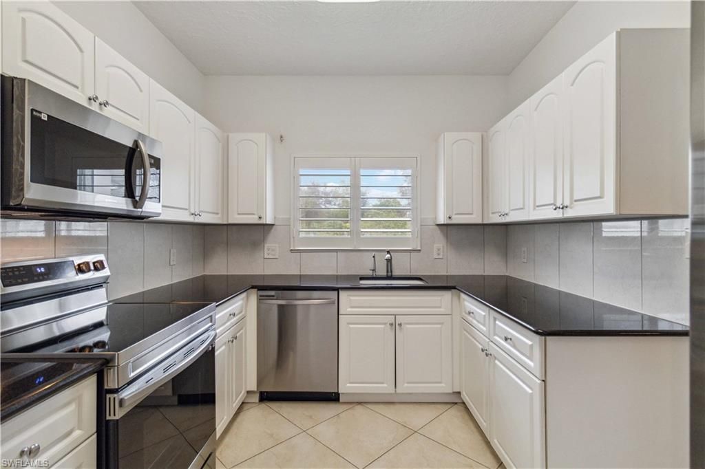 604 Arbor Lake DR 6-103, NAPLES, FL 34110 — photo 2