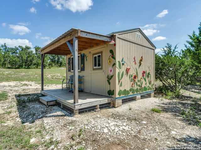 121 Pond View, Spring Branch, TX 78070