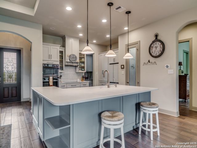 121 Pond View, Spring Branch, TX 78070