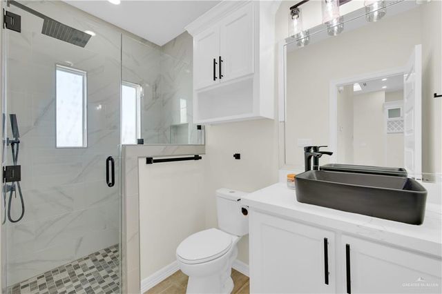 151 E Irvine Avenue, Alamo, TX 78516