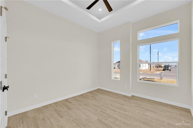 151 E Irvine Avenue, Alamo, TX 78516