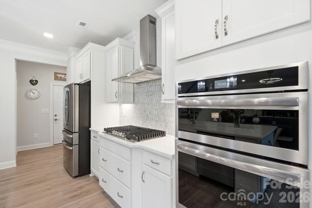 1441 Ardmore Drive, Sherrills Ford, NC 28673