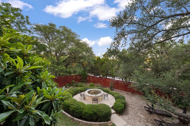 1204 Summit Edge DR, Austin, TX 78732