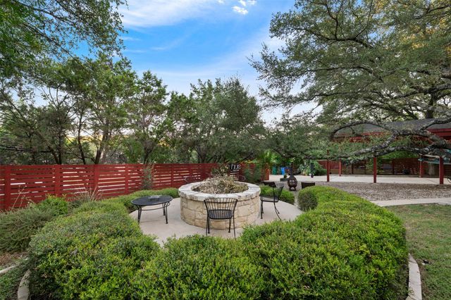 1204 Summit Edge DR, Austin, TX 78732
