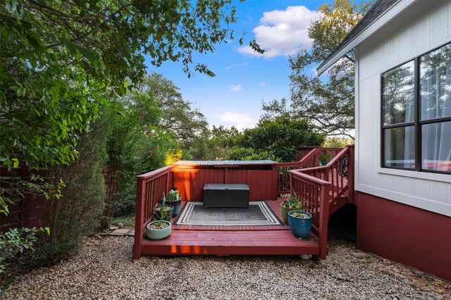 1204 Summit Edge DR, Austin, TX 78732