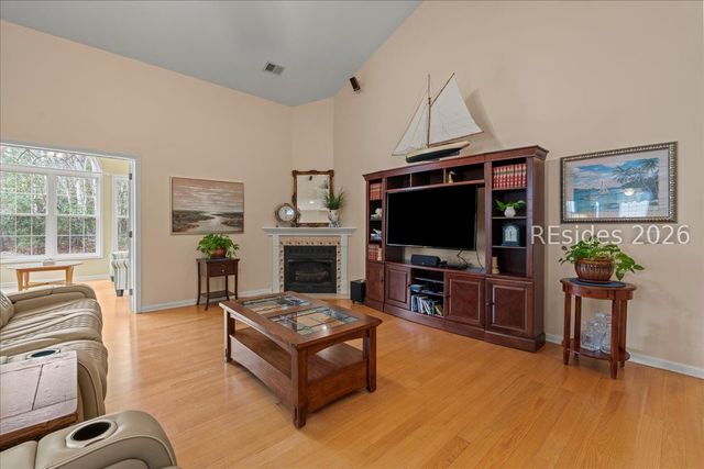 256 Pinecrest Cir, Bluffton, SC 29910