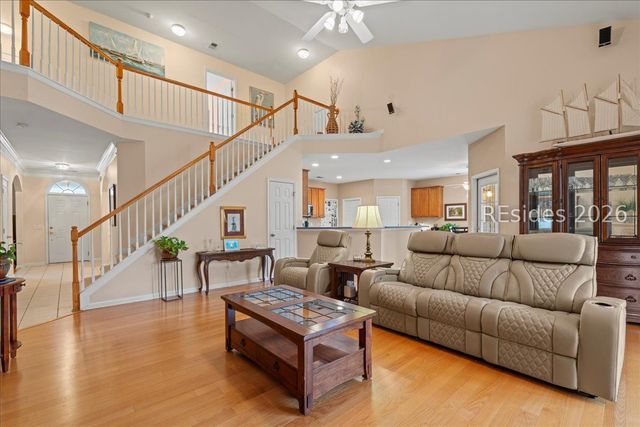 256 Pinecrest Cir, Bluffton, SC 29910