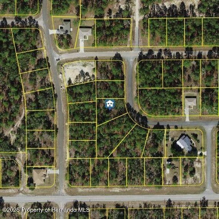 2432 W ELMORE LOOP, Citrus Springs, FL 34434