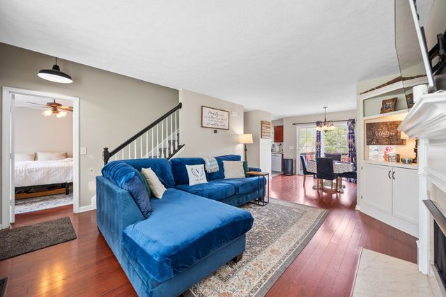 412 Brownstone St, Old Hickory, TN 37138