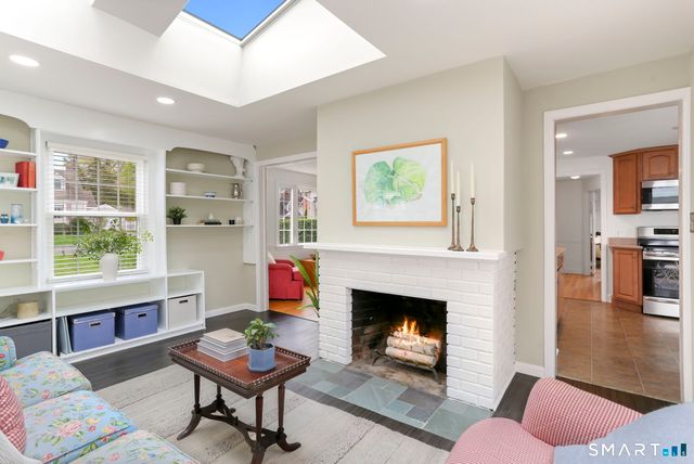 10 Millspaugh Drive, Fairfield, CT 06824