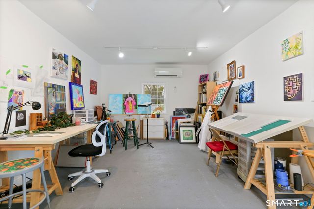 10 Millspaugh Drive, Fairfield, CT 06824