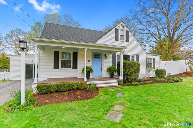 10 Millspaugh Drive, Fairfield, CT 06824