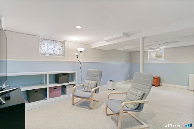 10 Millspaugh Drive, Fairfield, CT 06824