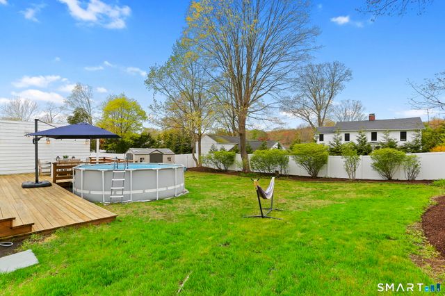 10 Millspaugh Drive, Fairfield, CT 06824