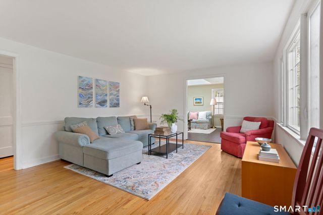 10 Millspaugh Drive, Fairfield, CT 06824