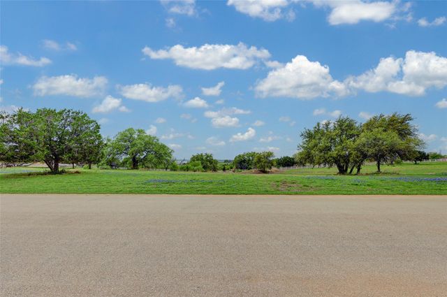 26 Westgate LOOP, Horseshoe Bay, TX 78657