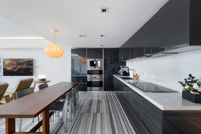 1451 Brickell Ave 903, Miami, FL 33131