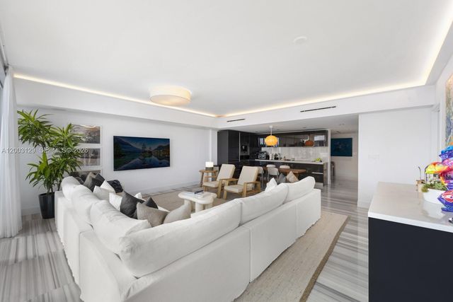 1451 Brickell Ave 903, Miami, FL 33131