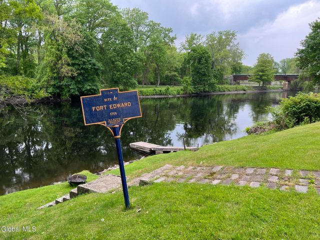 10 Edward Street, Fort Edward, NY 12828