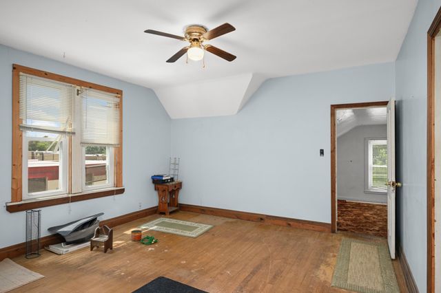 323 Erie Street, Saint Paul, MN 55102