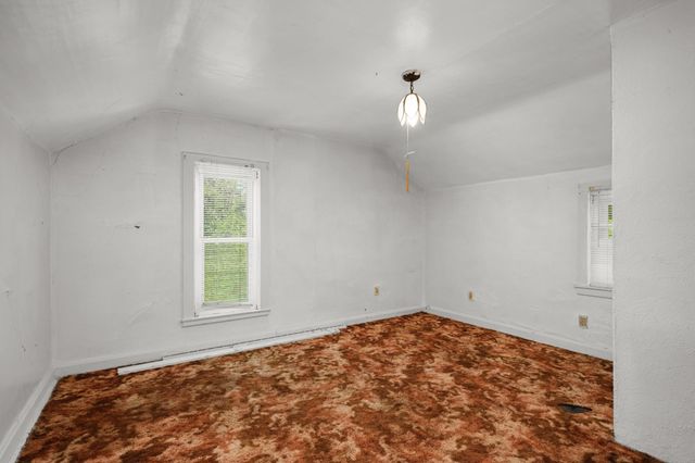 323 Erie Street, Saint Paul, MN 55102