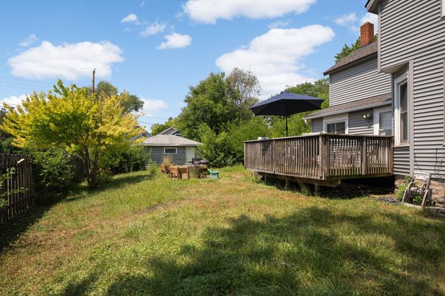 323 Erie Street, Saint Paul, MN 55102