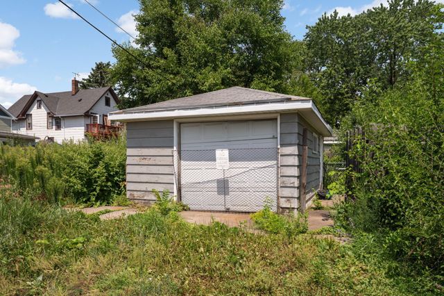 323 Erie Street, Saint Paul, MN 55102