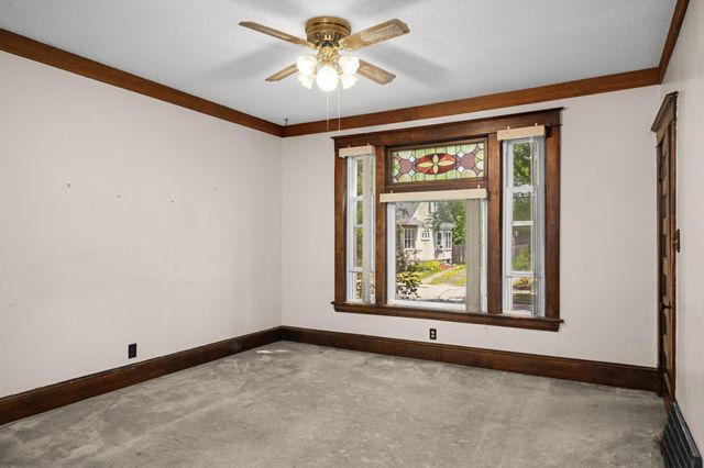 323 Erie Street, Saint Paul, MN 55102