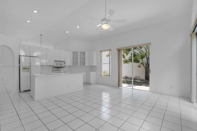 9803 NW 32nd St, Doral, FL 33172