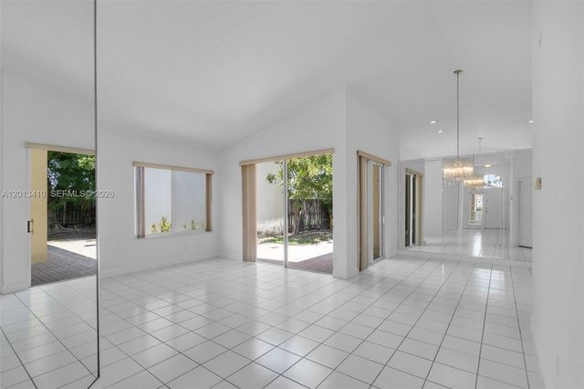 9803 NW 32nd St, Doral, FL 33172