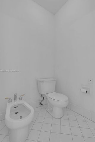 9803 NW 32nd St, Doral, FL 33172