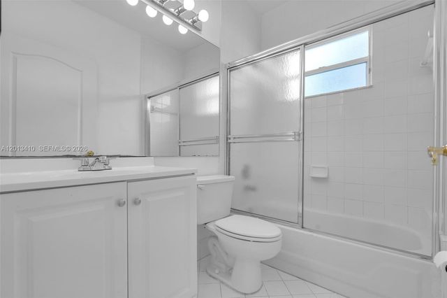 9803 NW 32nd St, Doral, FL 33172