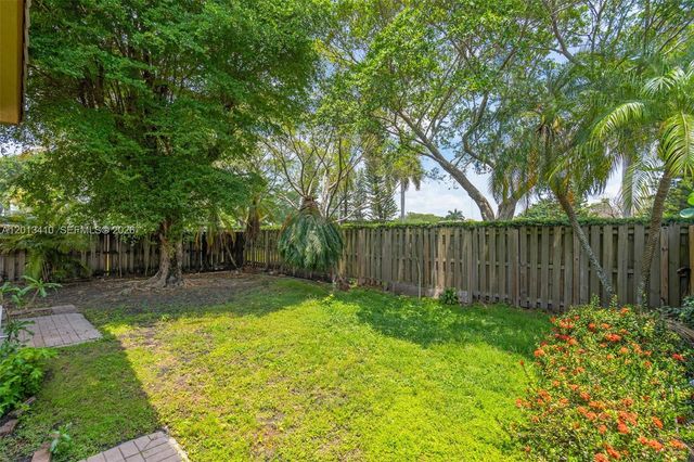 9803 NW 32nd St, Doral, FL 33172