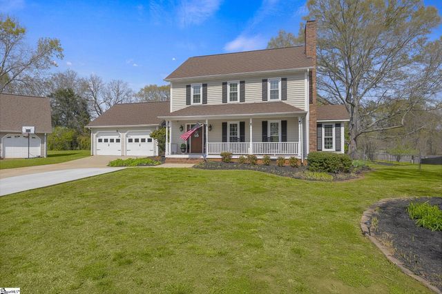 105 Yorktown Court, Easley, SC 29642