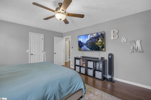 105 Yorktown Court, Easley, SC 29642