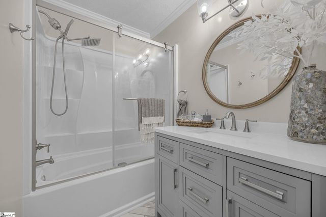 105 Yorktown Court, Easley, SC 29642