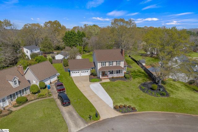 105 Yorktown Court, Easley, SC 29642