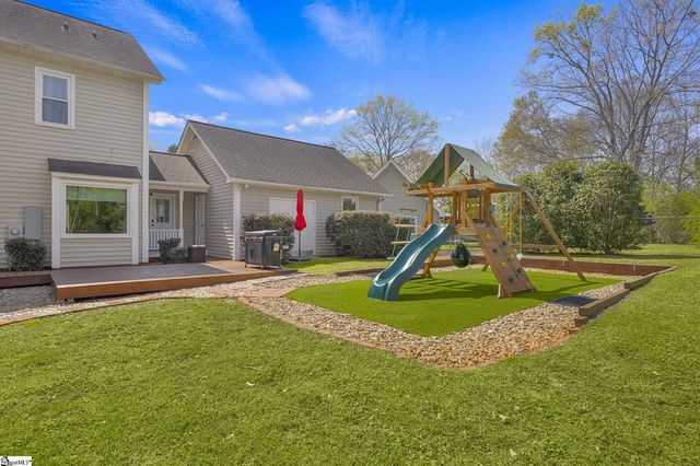 105 Yorktown Court, Easley, SC 29642