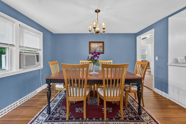 39 Hillsdale Rd, Dedham, MA 02026
