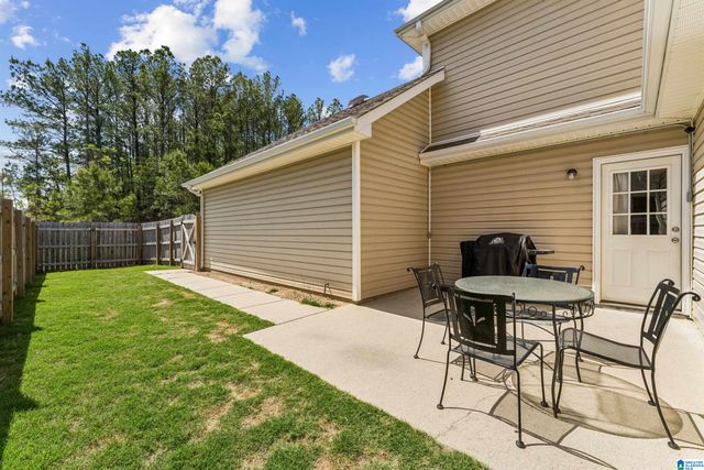 1290 VILLAGE TRAIL, Calera, AL 35040